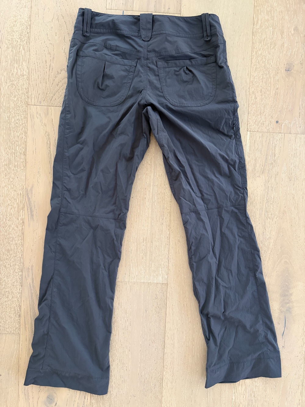 Arc’teryx Women’s Outdoor Waterproof Performance Pants - Picture 7 of 7